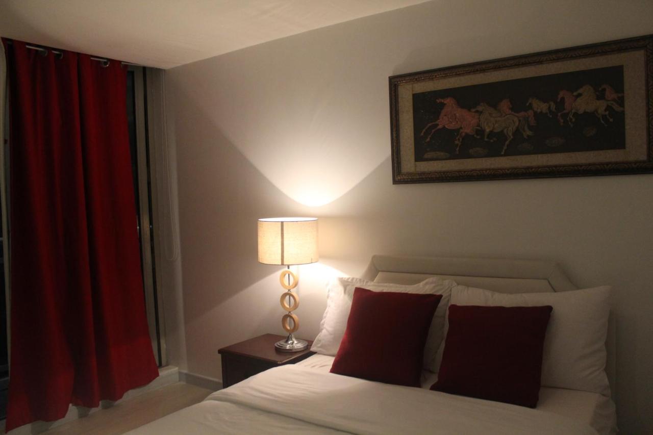 Azure C2 Balcony Wifi Near Mall Airport Multiple Units Paranaque City Luaran gambar