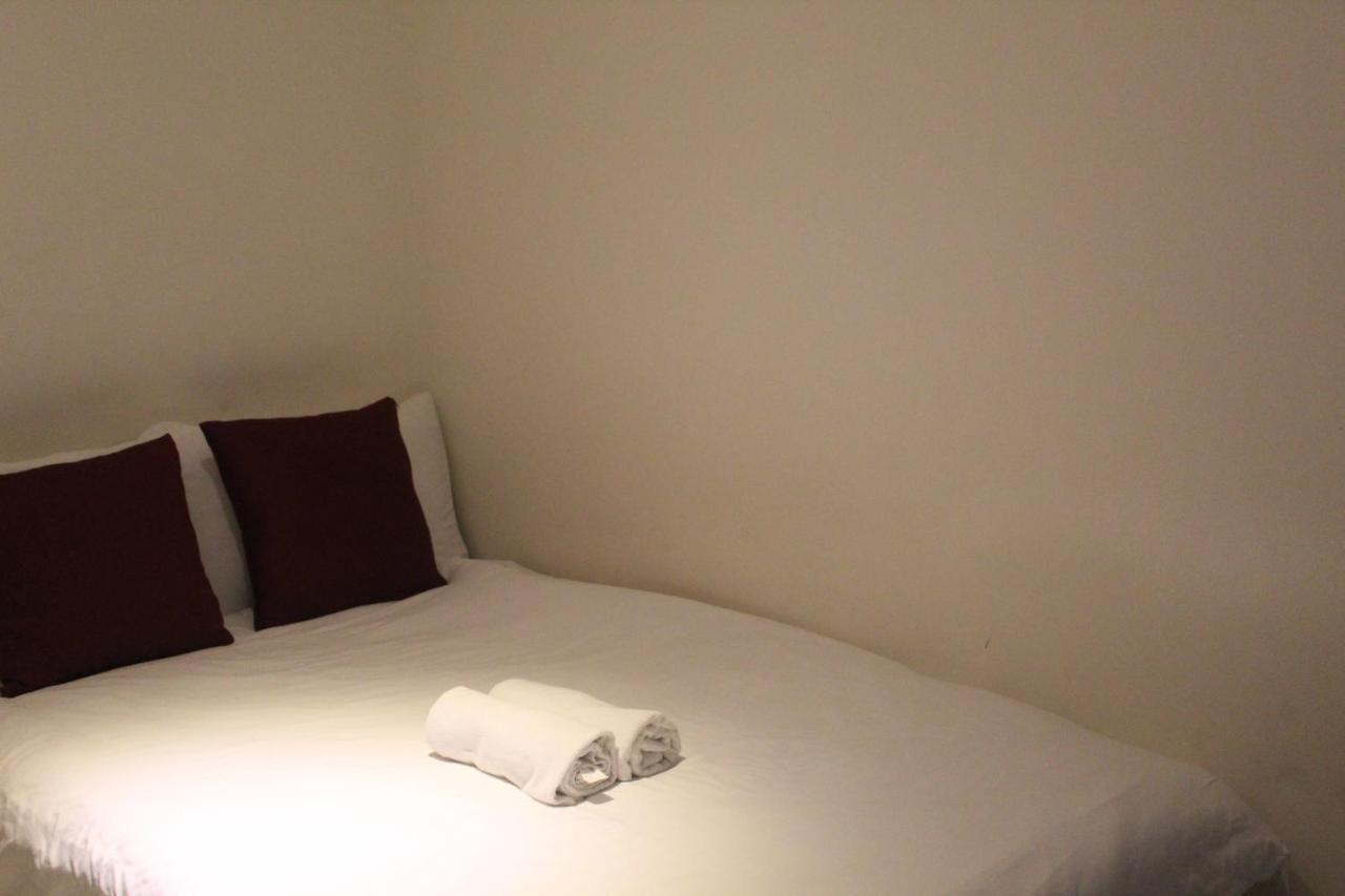 Azure C2 Balcony Wifi Near Mall Airport Multiple Units Paranaque City Luaran gambar